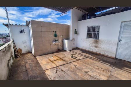 Casa para alugar com 80m², 2 quartos e 1 vaga Casa para alugar com 80m², 2 quartos e 1 vagaÁrea de Serviço