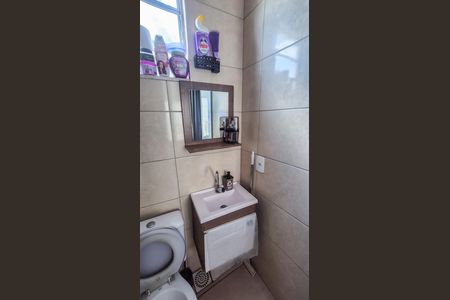 Casa para alugar com 80m², 2 quartos e 1 vaga Casa para alugar com 80m², 2 quartos e 1 vagaBanheiro