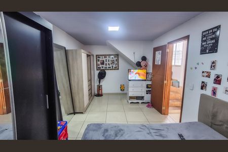 Casa para alugar com 80m², 2 quartos e 1 vaga Casa para alugar com 80m², 2 quartos e 1 vagaQuarto 1
