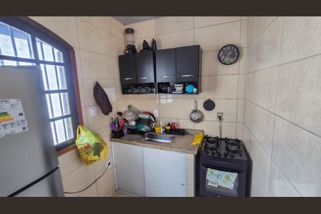 Casa para alugar com 80m², 2 quartos e 1 vaga Casa para alugar com 80m², 2 quartos e 1 vagaCozinha