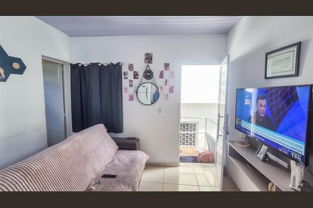 Casa para alugar com 80m², 2 quartos e 1 vaga Casa para alugar com 80m², 2 quartos e 1 vagaSala