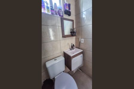 Casa para alugar com 80m², 2 quartos e 1 vaga Casa para alugar com 80m², 2 quartos e 1 vagaBanheiro
