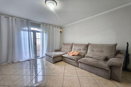 Sala de casa à venda com 3 quartos, 150m² em Jardim Stella, Campinas