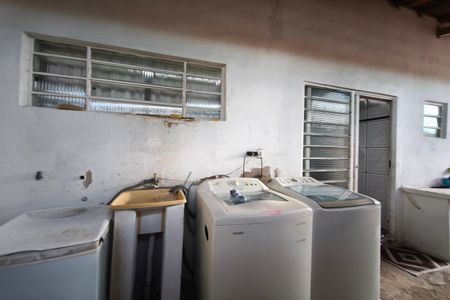 Casa à venda com 150m², 3 quartos e 4 vagasÁrea de Serviço