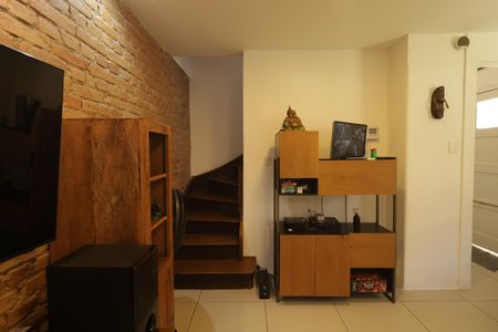 Sala de casa para alugar com 4 quartos, 180m² em Jardim da Gloria, São Paulo