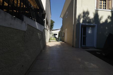 Garagem de casa à venda com 4 quartos, 180m² em Jardim da Gloria, São Paulo