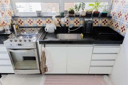 Apartamento à venda com 72m², 2 quartos e 1 vaga Apartamento à venda com 72m², 2 quartos e 1 vagaCozinha