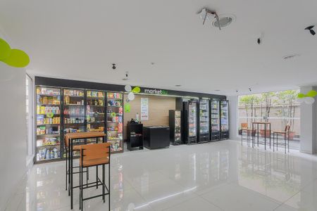 Apartamento à venda com 72m², 2 quartos e 1 vaga Apartamento à venda com 72m², 2 quartos e 1 vagaMercado