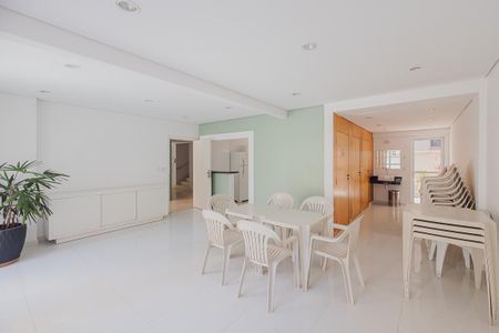 Apartamento à venda com 72m², 2 quartos e 1 vagaSalão de Festas 2