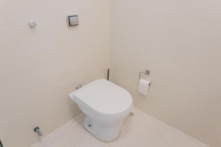 Apartamento à venda com 72m², 2 quartos e 1 vaga Apartamento à venda com 72m², 2 quartos e 1 vagaBanheiro