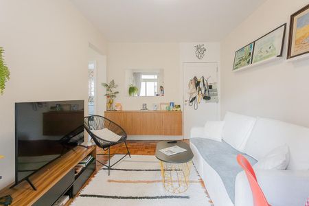 Apartamento à venda com 72m², 2 quartos e 1 vaga Apartamento à venda com 72m², 2 quartos e 1 vagaSala