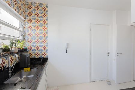 Apartamento à venda com 72m², 2 quartos e 1 vaga Apartamento à venda com 72m², 2 quartos e 1 vagaCozinha