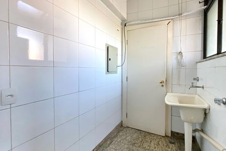 Apartamento para alugar com 95m², 3 quartos e 2 vagas Apartamento para alugar com 95m², 3 quartos e 2 vagasÁrea de Serviço