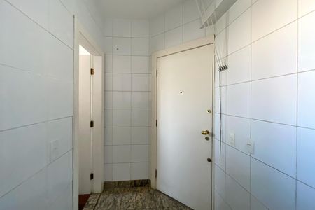 Apartamento para alugar com 95m², 3 quartos e 2 vagas Apartamento para alugar com 95m², 3 quartos e 2 vagasÁrea de Serviço