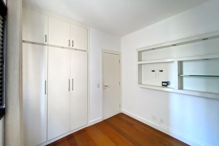 Apartamento para alugar com 95m², 3 quartos e 2 vagas Apartamento para alugar com 95m², 3 quartos e 2 vagasQuarto 2