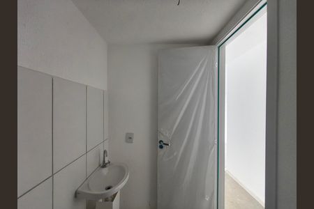 Apartamento para alugar com 46m², 2 quartos e sem vagaBanheiro