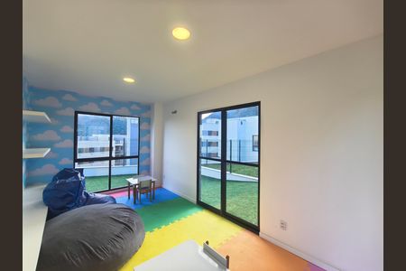 Apartamento para alugar com 46m², 2 quartos e sem vagaÁrea externa