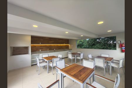 Apartamento para alugar com 46m², 2 quartos e sem vagaÁrea externa
