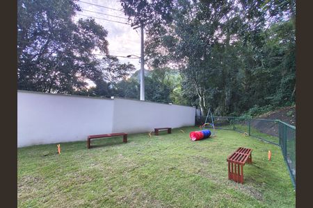 Apartamento para alugar com 46m², 2 quartos e sem vagaÁrea externa