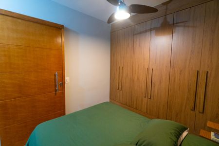 Suite de apartamento à venda com 1 quarto, 40m² em Vila Fachini, São Paulo