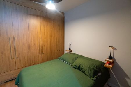 Suite de apartamento à venda com 1 quarto, 40m² em Vila Fachini, São Paulo