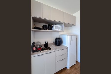 Studio à venda com 32m², 1 quarto e sem vaga Studio à venda com 32m², 1 quarto e sem vagaCozinha