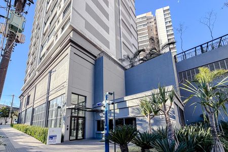 Studio à venda com 32m², 1 quarto e sem vaga Studio à venda com 32m², 1 quarto e sem vagaFachada - Plaquinha