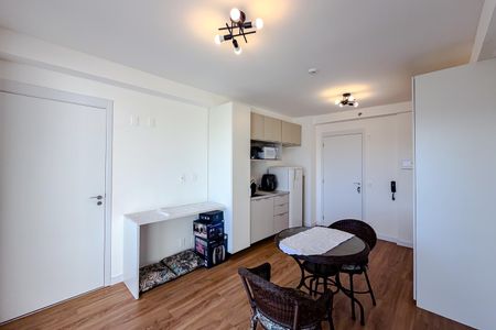 Studio à venda com 32m², 1 quarto e sem vaga Studio à venda com 32m², 1 quarto e sem vagaSala/Quarto