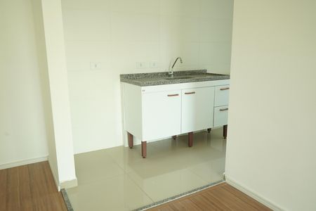 Cozinha de apartamento para alugar com 2 quartos, 51m² em Vila Nova Manchester, São Paulo