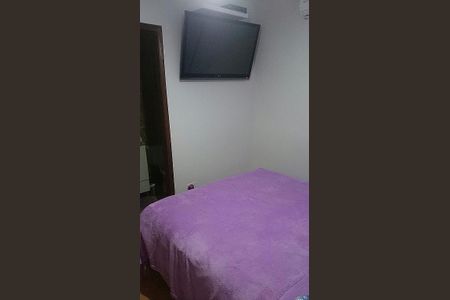 Casa à venda com 2 quartos, 65m² em Vila Carrão, São Paulo