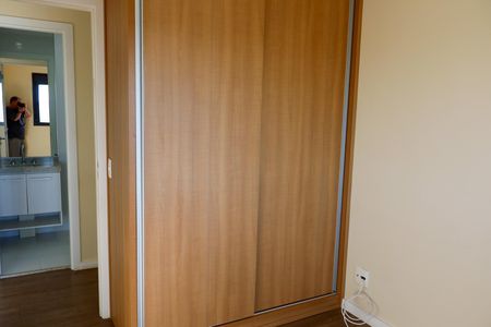 Quarto 1 de apartamento para alugar com 2 quartos, 55m² em Vila Yara, Osasco