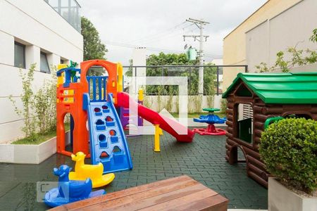 Apartamento para alugar com 55m², 2 quartos e 1 vaga Apartamento para alugar com 55m², 2 quartos e 1 vagaÁrea comum - Playground