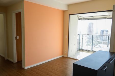 sala de apartamento para alugar com 2 quartos, 55m² em Vila Yara, Osasco