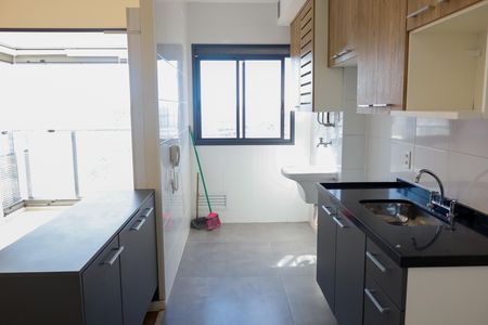 Apartamento para alugar com 55m², 2 quartos e 1 vaga Apartamento para alugar com 55m², 2 quartos e 1 vagaCozinha