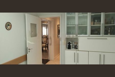 Apartamento à venda com 270m², 3 quartos e 3 vagas