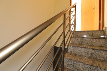 Apartamento para alugar com 140m², 2 quartos e 2 vagasEscada