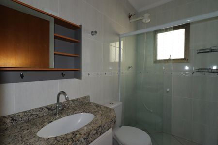 Apartamento para alugar com 140m², 2 quartos e 2 vagasBanheiro da Suíte