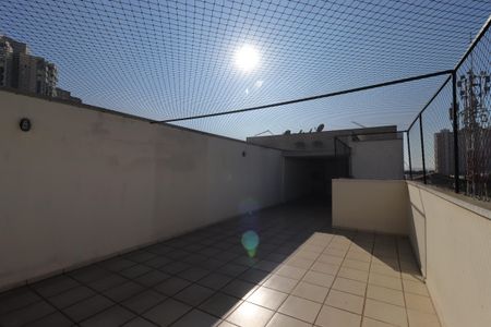 Apartamento para alugar com 140m², 2 quartos e 2 vagasQuintal
