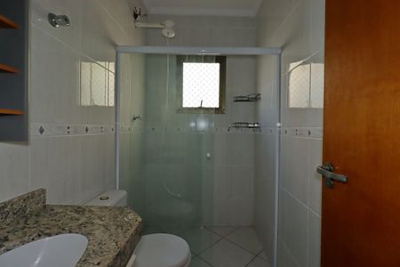 Apartamento para alugar com 140m², 2 quartos e 2 vagasBanheiro da Suíte