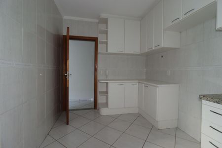 Apartamento para alugar com 140m², 2 quartos e 2 vagasCozinha