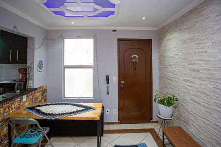 Apartamento à venda com 48m², 2 quartos e 1 vagaSala