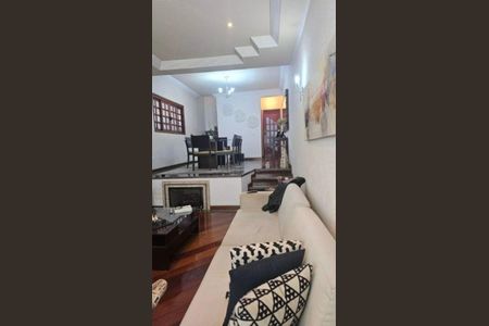 Casa à venda com 3 quartos, 140m² em Jaguará, São Paulo