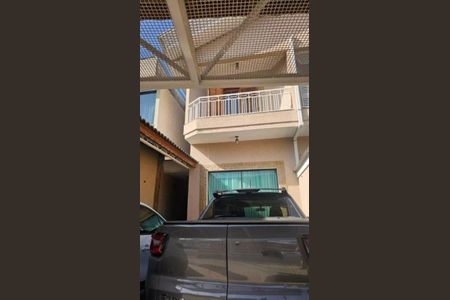 Casa à venda com 140m², 3 quartos e 2 vagas