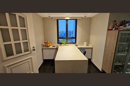 Apartamento à venda com 4 quartos, 324m² em Jardim, Santo André
