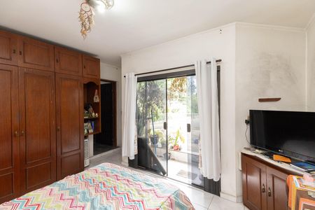 Casa à venda com 150m², 2 quartos e 2 vagasSuíte 2