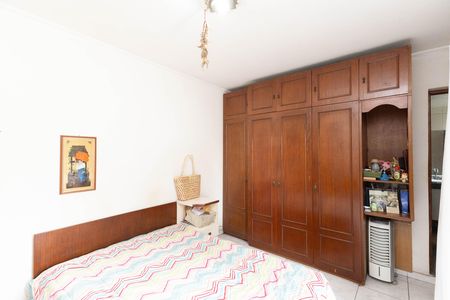 Casa à venda com 150m², 2 quartos e 2 vagasSuíte 2