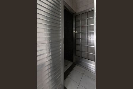 Casa à venda com 150m², 2 quartos e 2 vagasLavabo