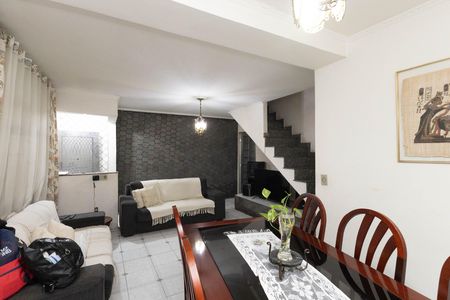 Sala  de casa à venda com 2 quartos, 150m² em Parque Edu Chaves, São Paulo