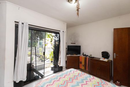 Casa à venda com 150m², 2 quartos e 2 vagasSuíte 2