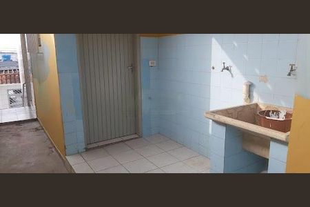 Casa à venda com 2 quartos, 125m² em Pestana, Osasco